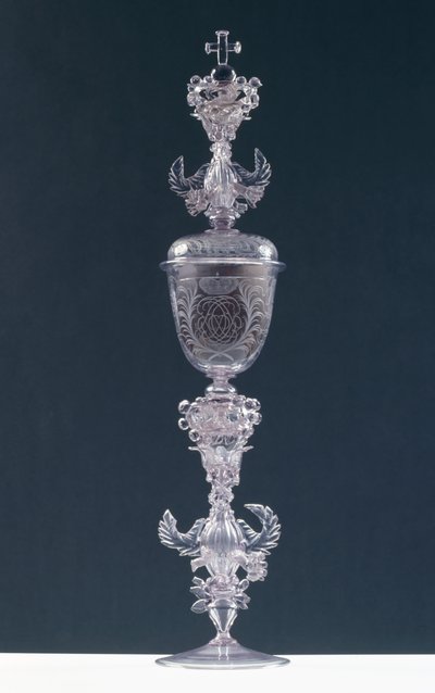 Beker met deksel, gegraveerd met het monogram van Frederik III, keurvorst van de Palts door Giovanni Pallada